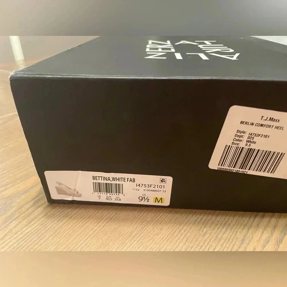 Naturalizer Premium Bettina Comfort Wedge Sandals Beige Gold Size 9.5 New In Box - Picture 5 of 12